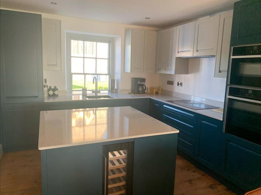 Aberaeron Island House - Panoramic Harbour Views Βίλα Εξωτερικό φωτογραφία